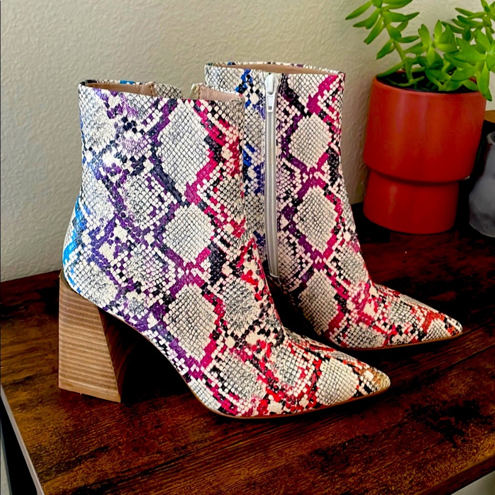 Steve Madden Booties